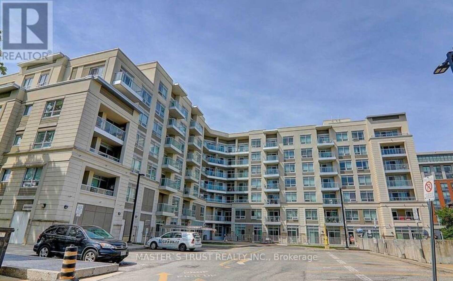 215 - 4600 STEELES AVENUE E Markham 