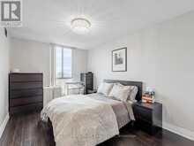 PH 05 - 145 HILLCREST AVENUE Mississauga 