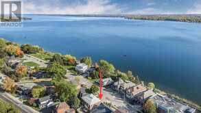 36 KEMPENFELT DRIVE Barrie 