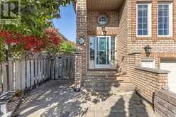 36 KEMPENFELT DRIVE Barrie 