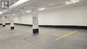 236 - 395 DUNDAS STREET W Oakville