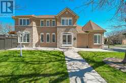 2 BLACK HILLS COURT Brampton