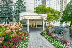 1808 - 5 PARKWAY FOREST DRIVE Toronto 