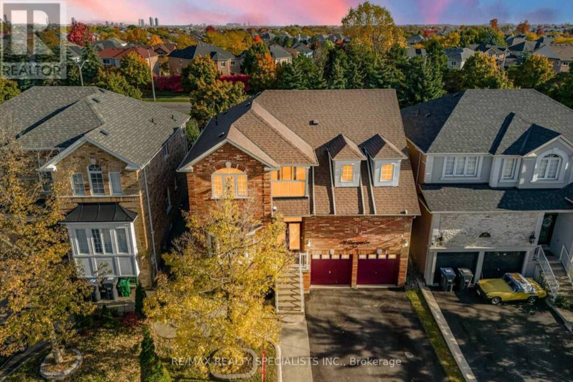 36 DUNVEGAN CRESCENT Brampton 