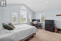 95 THOROUGHBRED BOULEVARD Hamilton 