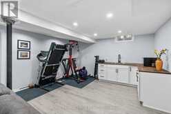 95 THOROUGHBRED BOULEVARD Hamilton 