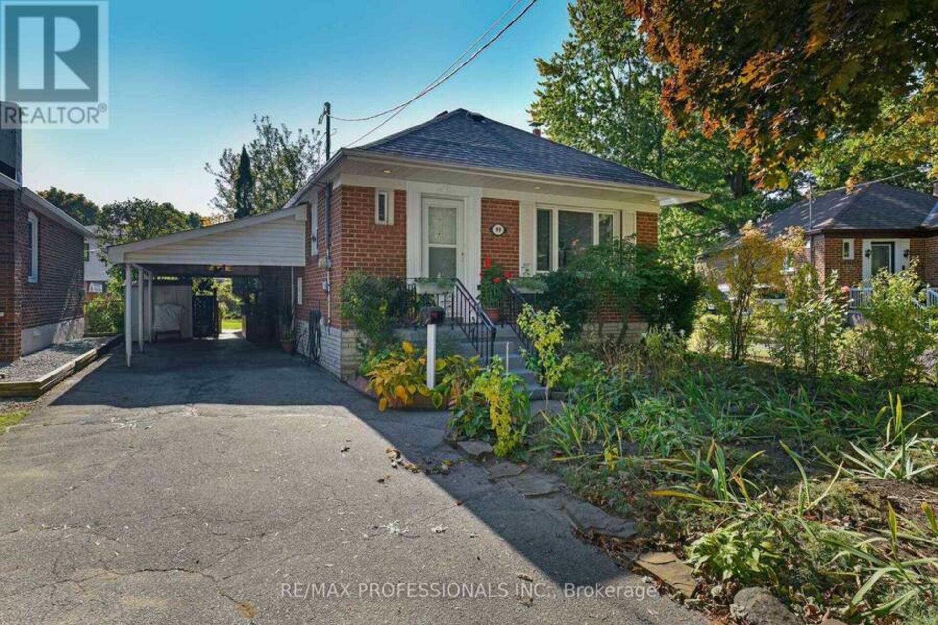 99 BURLINGAME ROAD Toronto 