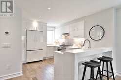 365 HARVIE AVENUE Toronto 