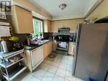 ROOM1 - 38B BEACHELL STREET Toronto 