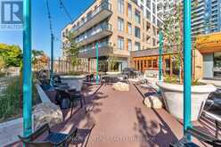 401 - 8 BEVERLEY GLEN BOULEVARD N Vaughan 