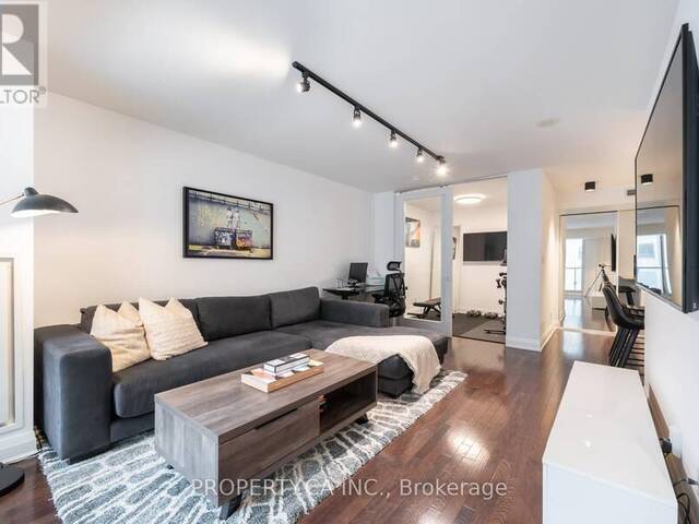 313 - 1 BEDFORD ROAD Toronto  Ontario