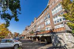 211 - 3531 LAKE SHORE BOULEVARD W Toronto 