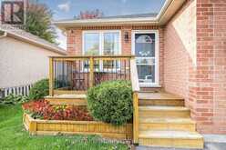 18 LARKIN DRIVE Barrie