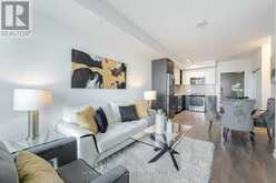 722 - 100 EAGLE ROCK WAY Vaughan