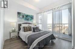 722 - 100 EAGLE ROCK WAY Vaughan