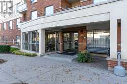 105 - 5070 FAIRVIEW STREET Burlington