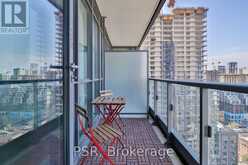 2408 - 8 CHARLOTTE STREET Toronto 