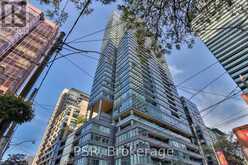 2408 - 8 CHARLOTTE STREET Toronto 