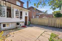 40 ROGERS ROAD Toronto 