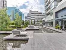 204 - 88 SHEPPARD AVENUE E Toronto 