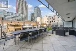 208 - 318 KING STREET E Toronto 