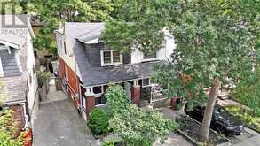 157 GAINSBOROUGH ROAD Toronto 