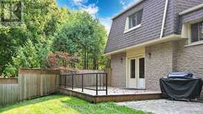 124 BEAVERBROOK COURT Toronto 