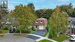 124 BEAVERBROOK COURT Toronto 