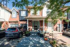 1609 AVONMORE SQUARE Pickering