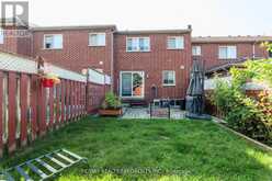 1609 AVONMORE SQUARE Pickering