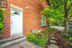 10 GRAND OAKS COURT Brampton 