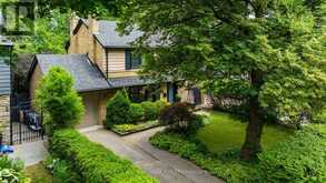 175 PRINCE EDWARD DRIVE S Toronto 