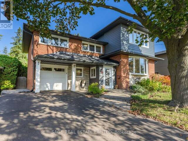 10 LIONEL HEIGHTS CRESCENT Toronto  Ontario