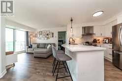 710 - 1030 SHEPPARD AVENUE W Toronto 