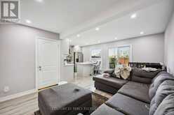 47 WOOLENSCOTE CIRCLE Toronto 