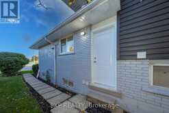 402 UPPER PARADISE ROAD Hamilton 