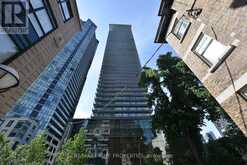 3706 - 33 CHARLES STREET E Toronto 