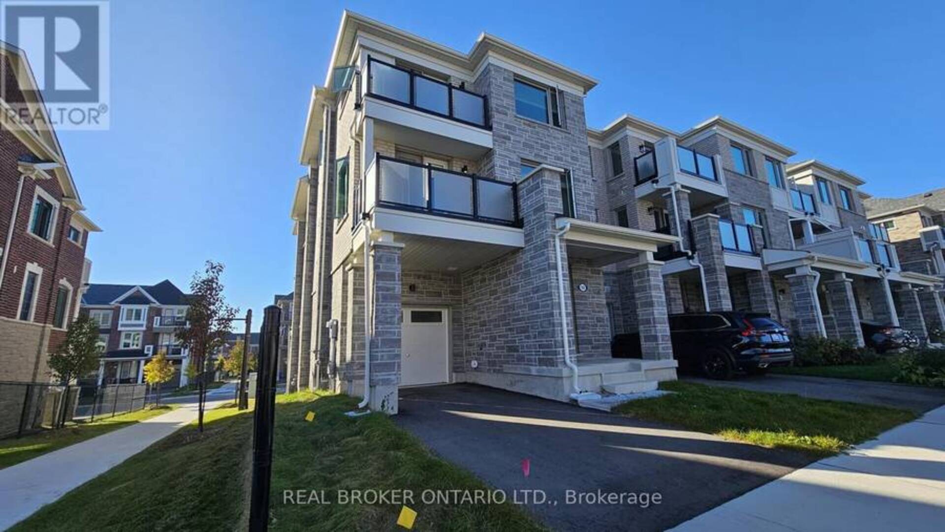 90 THOMAS FRISBY JR CRESCENT Markham 