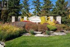 72 BALDING BOULEVARD Vaughan 