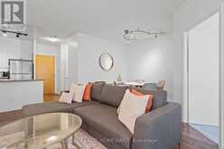 110 - 600 QUEENS QUAY W Toronto 