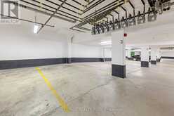 84 - 721 LAWRENCE AVENUE W Toronto 