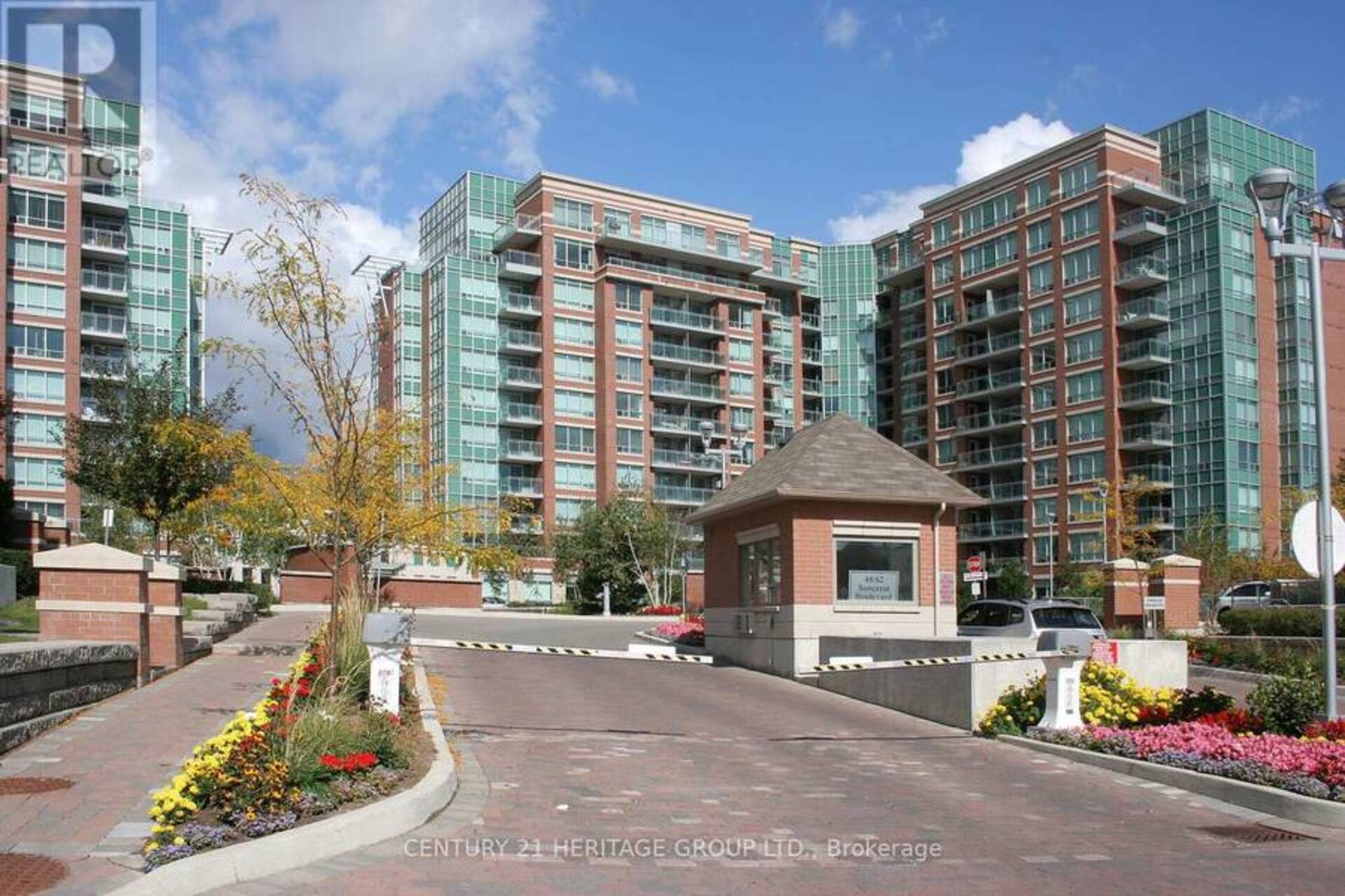 703 - 62 SUNCREST BOULEVARD Markham