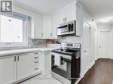 48 STEPHEN DRIVE Toronto