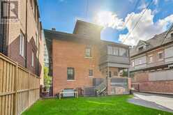 212 ST CLAIR AVENUE W Toronto