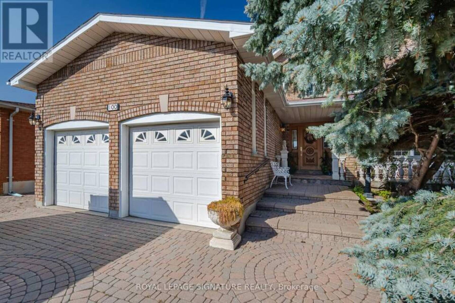 100 GAS LIGHT CRESCENT Vaughan