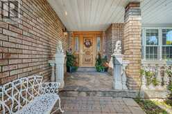 100 GAS LIGHT CRESCENT Vaughan