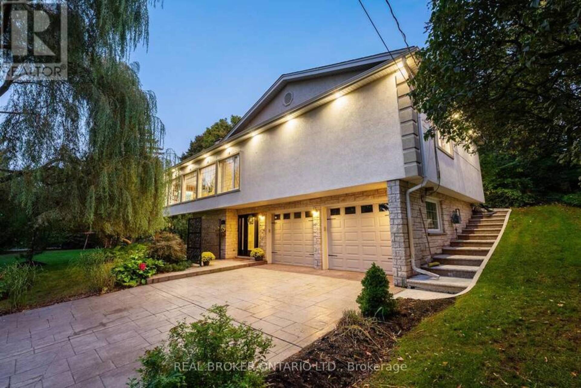 15 GRAND HILL DRIVE Kitchener