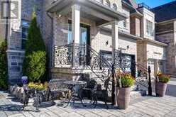 74 ROTONDO CRESCENT Vaughan 