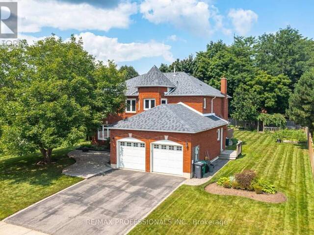 4 CHRISTIE DRIVE Brampton  Ontario