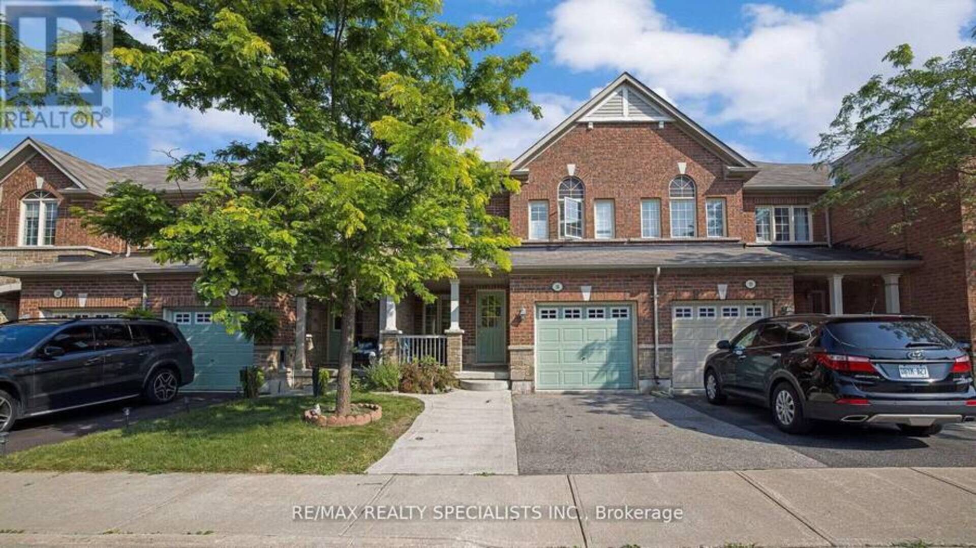 100 - 16 BELLHAVEN CRESCENT Brampton 